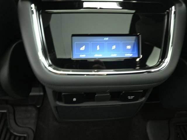 Certified 2023 Lincoln Navigator Reserve AWD/4WD image 24