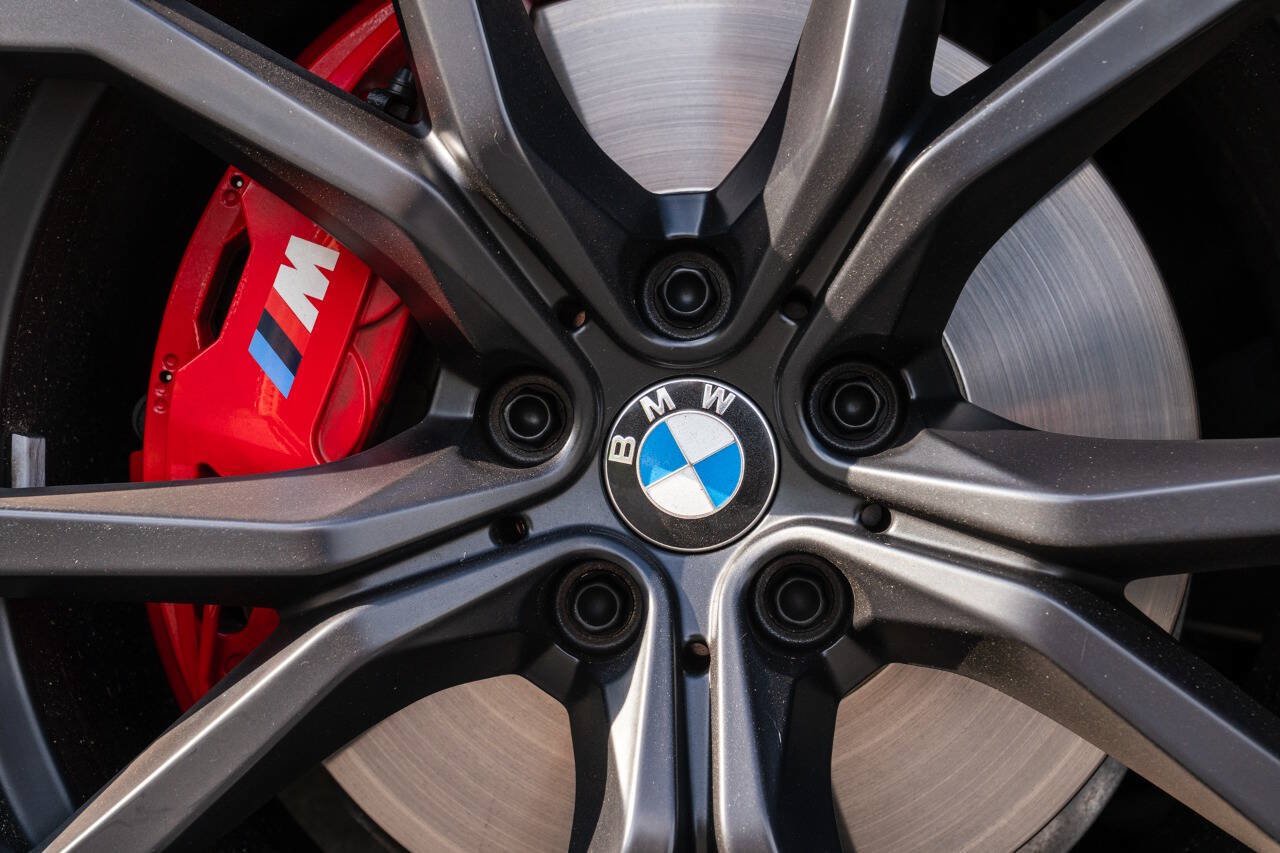 Used 2025 BMW Z4 M40i w/ Edition RWD image 42