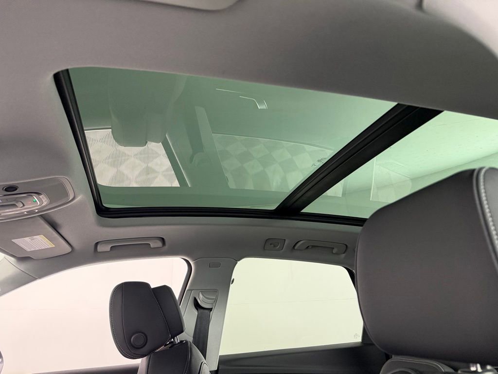 Used 2024 Audi Q5 e Premium Plus w/ Premium Plus Package image 26