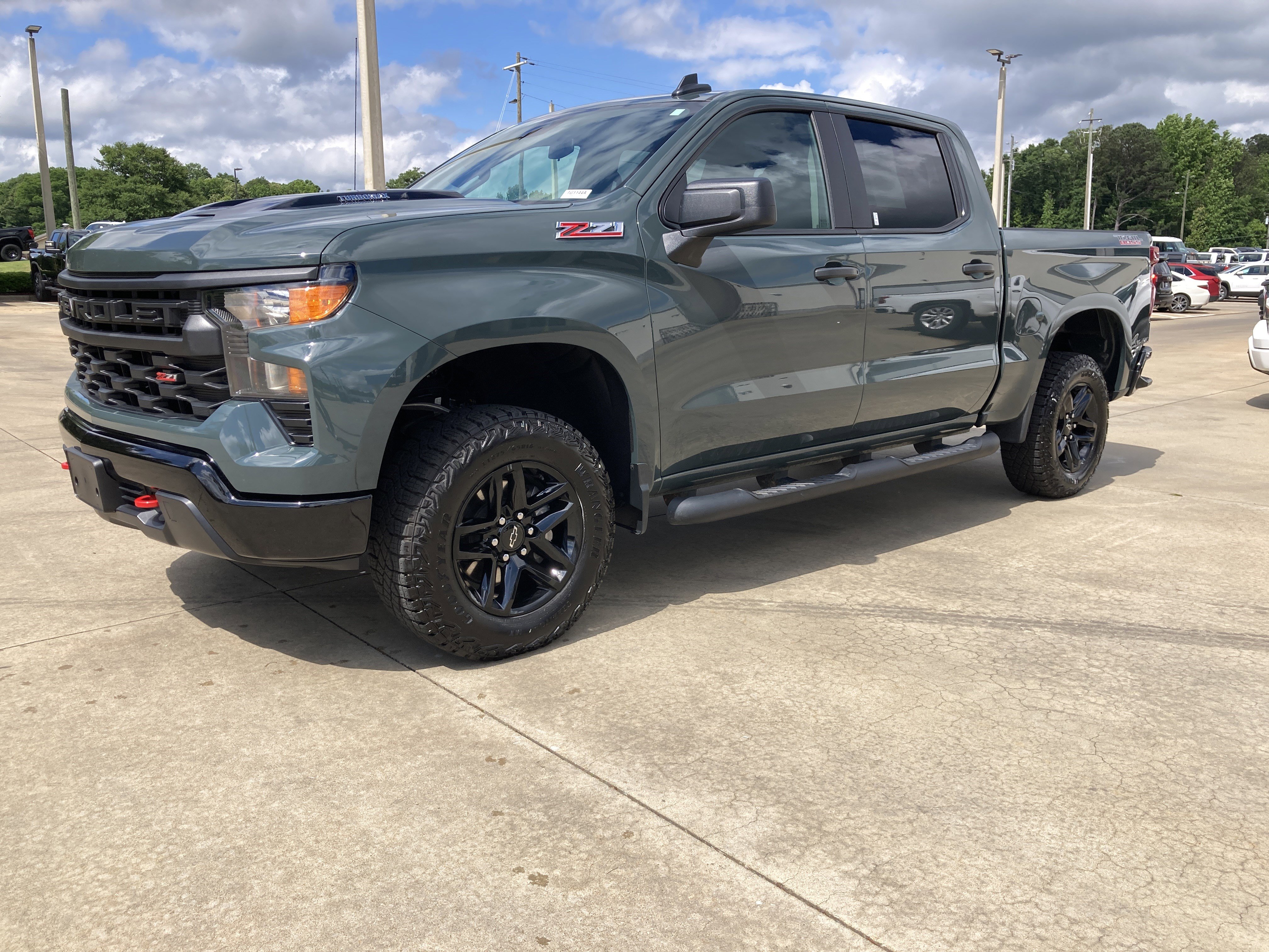 Certified 2026 Chevrolet Silverado 1500 Custom Trail Boss AWD/4WD image 1