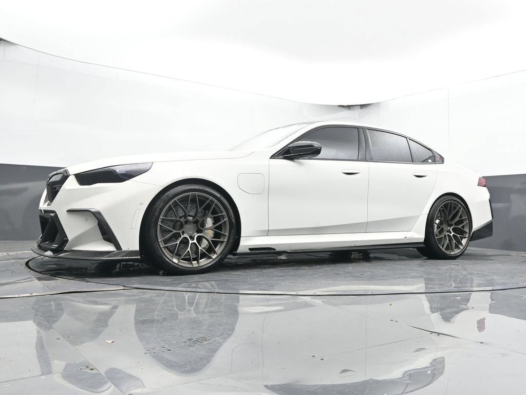Used 2025 BMW M5 w/ Carbon Package AWD/4WD image 48