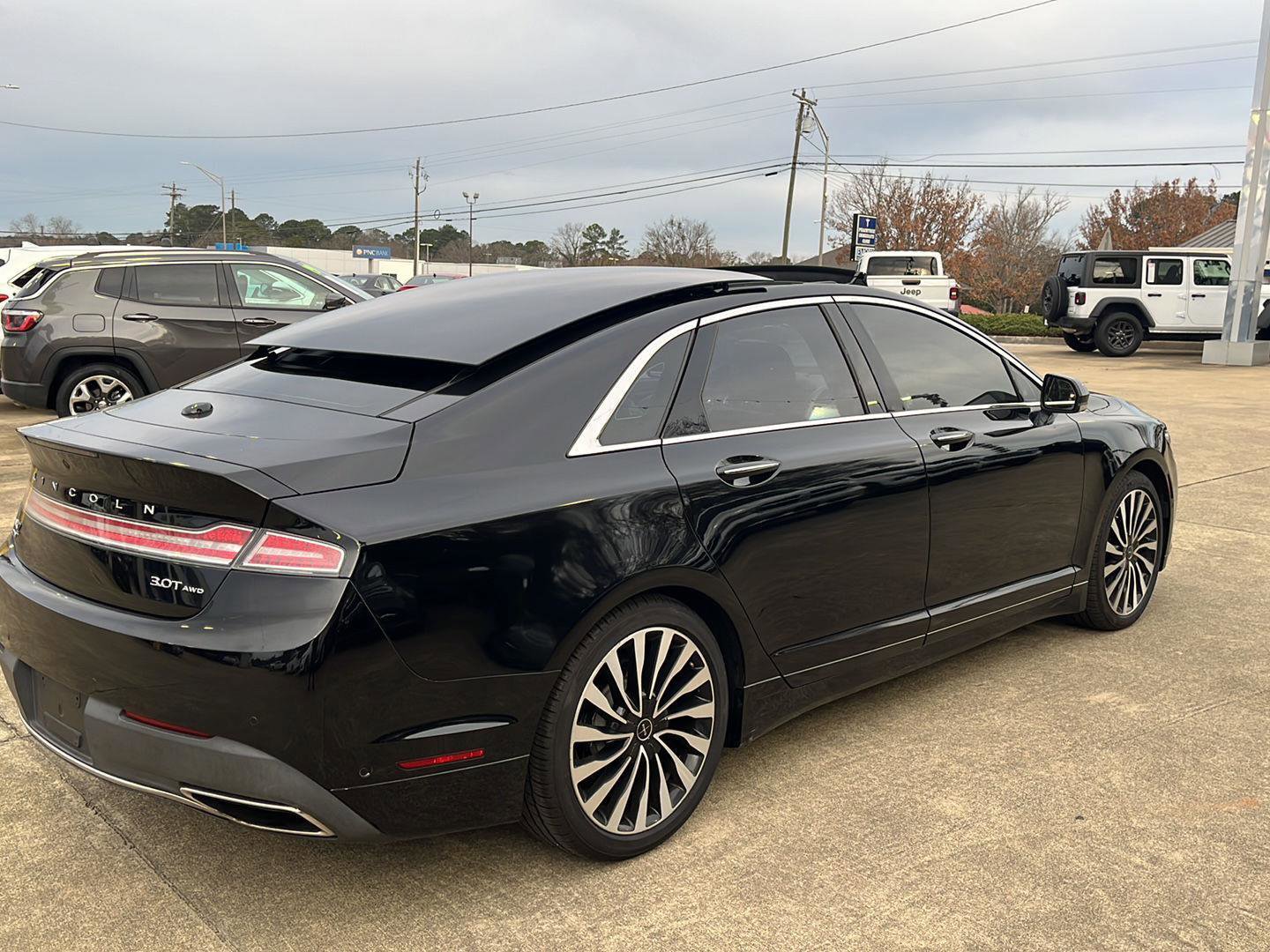 Used 2018 Lincoln MKZ Black Label w/ Technology Package image 5