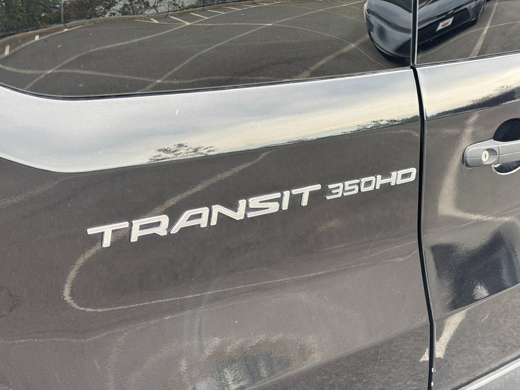 Used 2023 Ford Transit 350 XLT RWD image 6