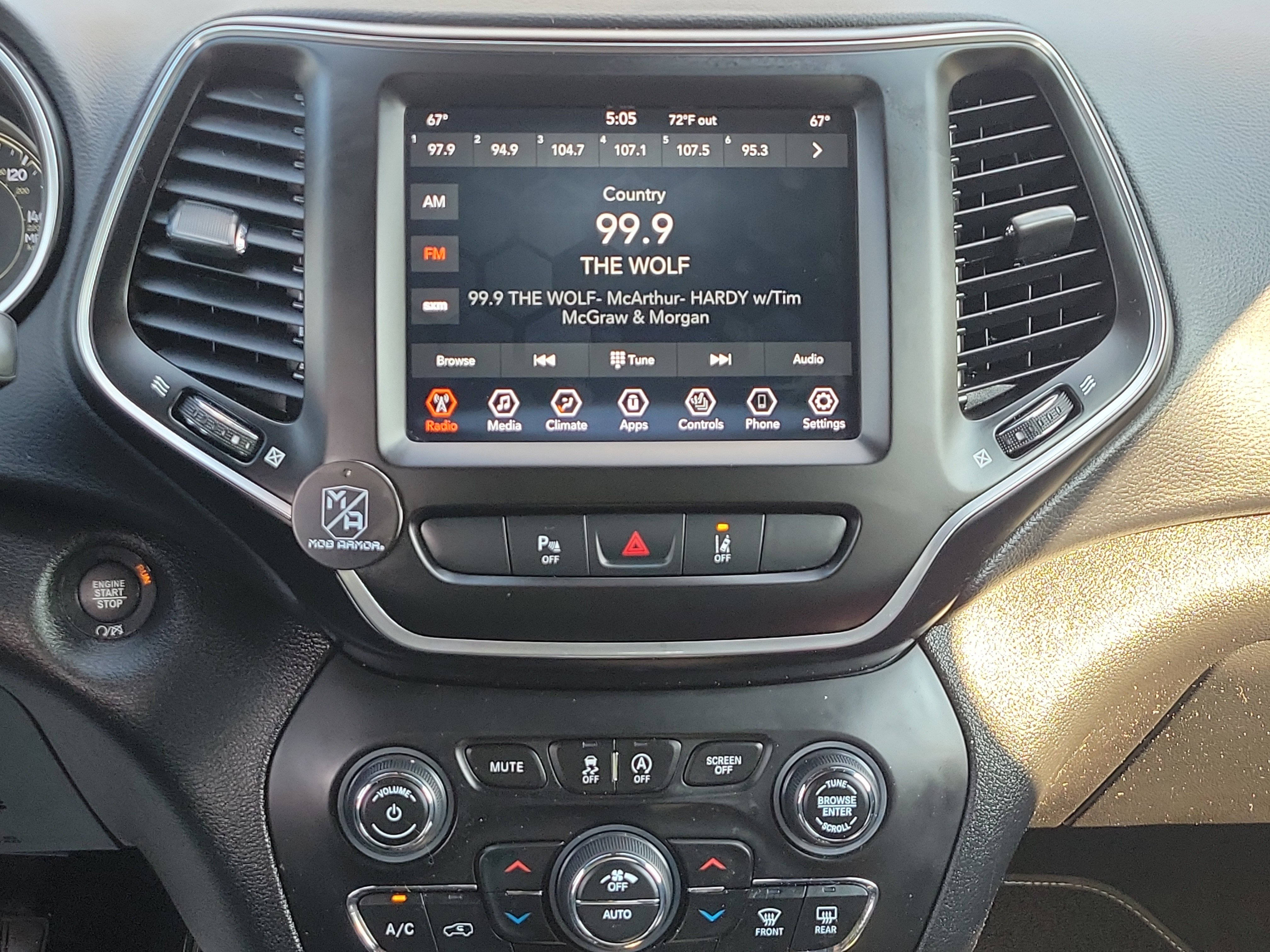 Used 2021 Jeep Cherokee Latitude Lux 80th Anniv w/ Quick Order Package 26U 80TH AWD/4WD image 25