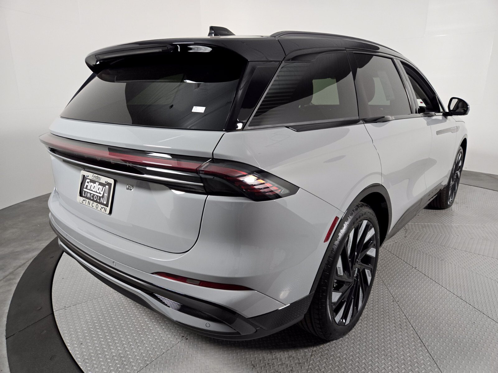 New 2026 Lincoln Nautilus Reserve AWD/4WD image 4