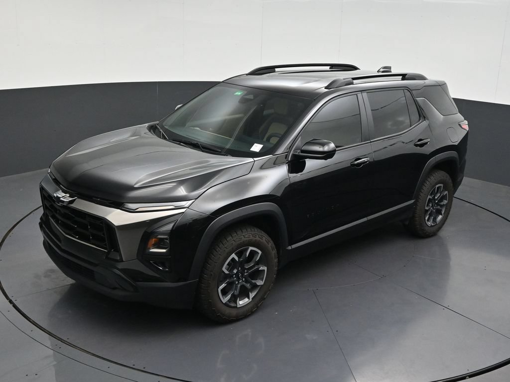 Used 2025 Chevrolet Equinox ACTIV w/ Safety and Technology Package FWD image 16