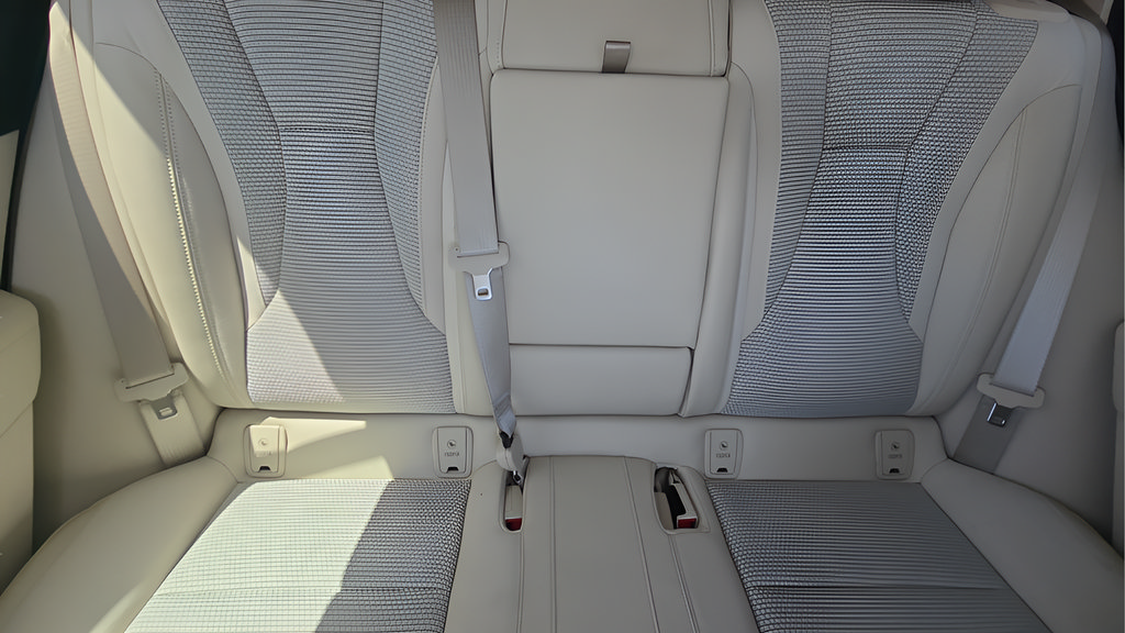 Used 2022 Buick Envision Preferred FWD image 10