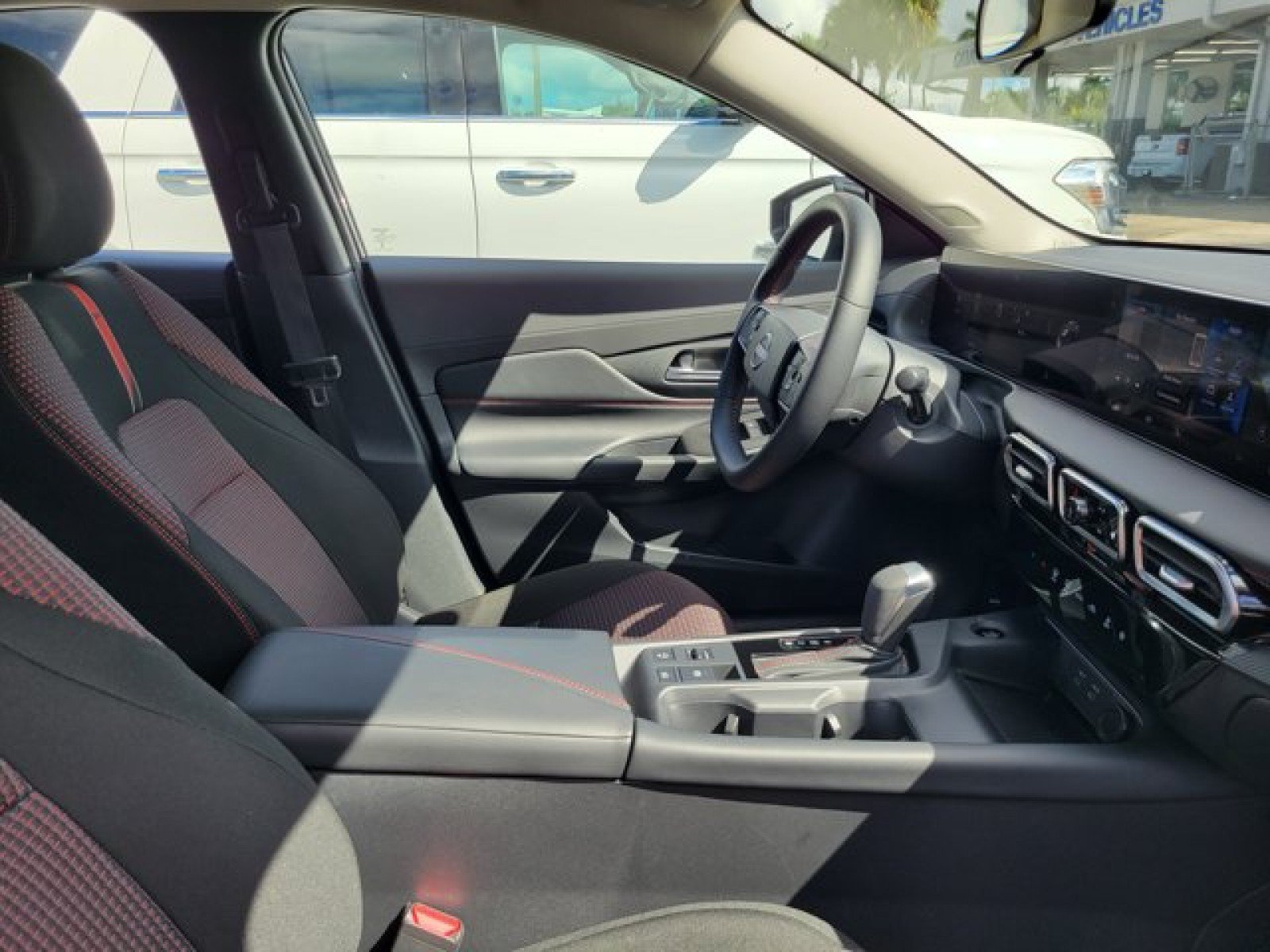 Used 2026 Nissan Sentra SR w/ Floor Mat Package FWD image 37