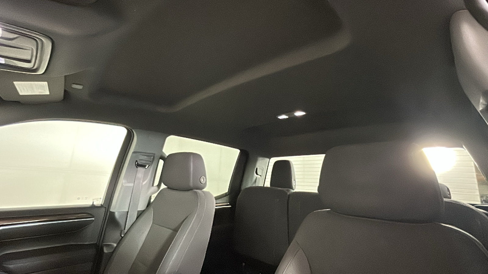 Used 2024 Chevrolet Silverado 1500 LT AWD/4WD image 15