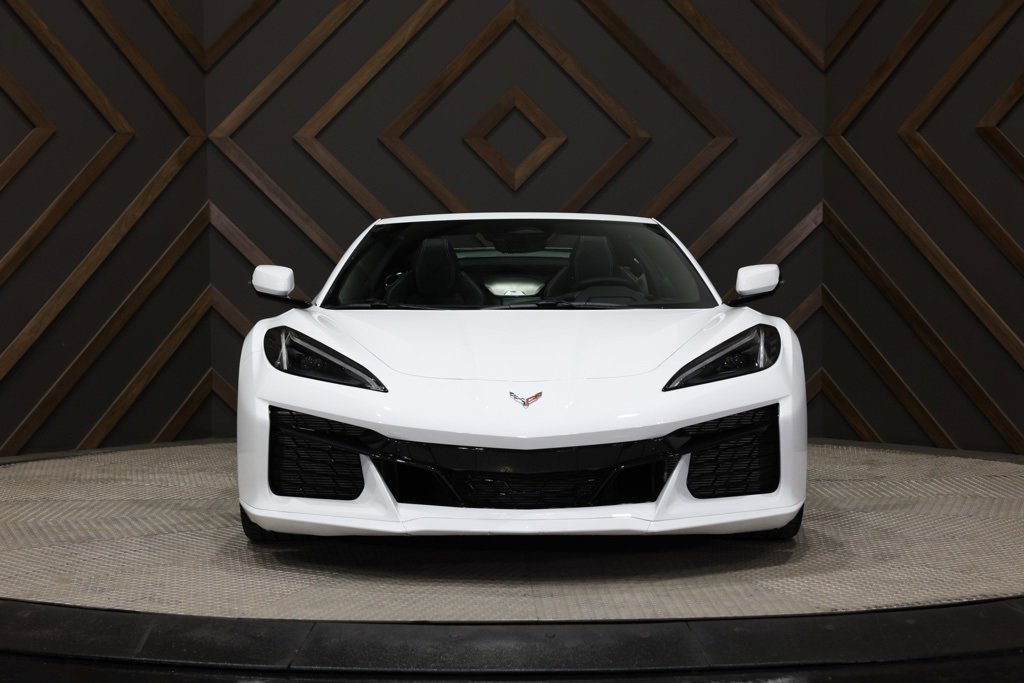 Used 2025 Chevrolet Corvette Z06 image 13