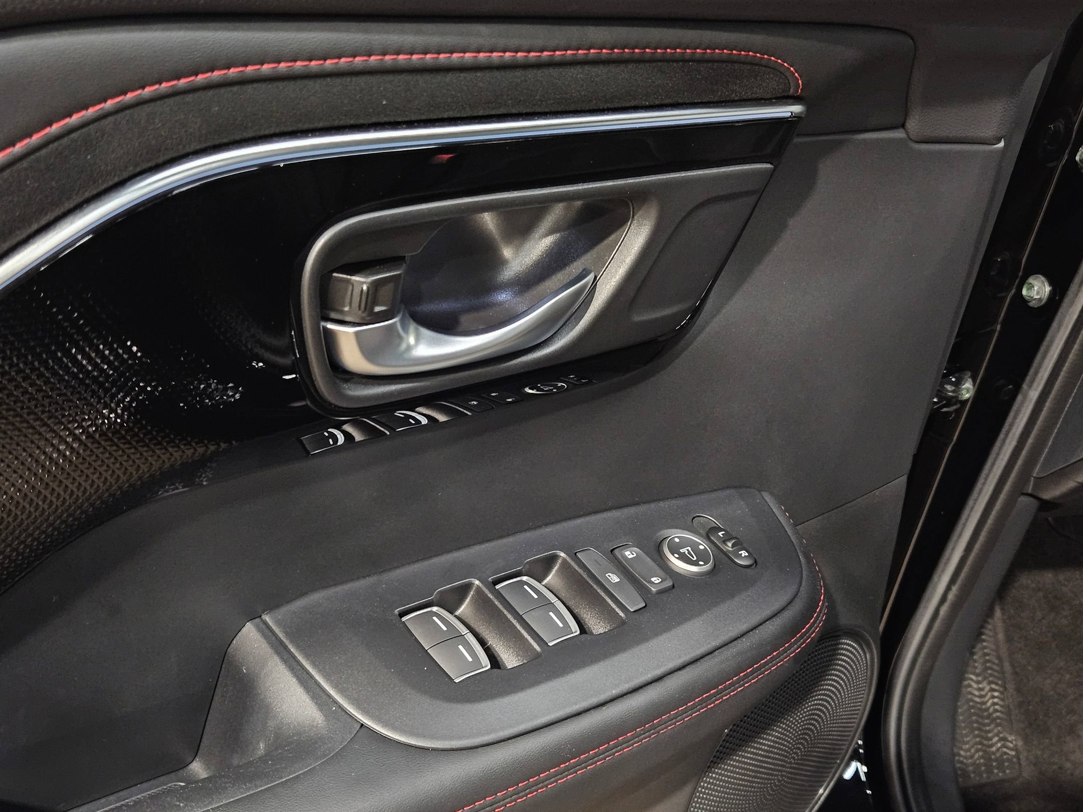 Used 2025 Acura ADX A-Spec FWD image 21