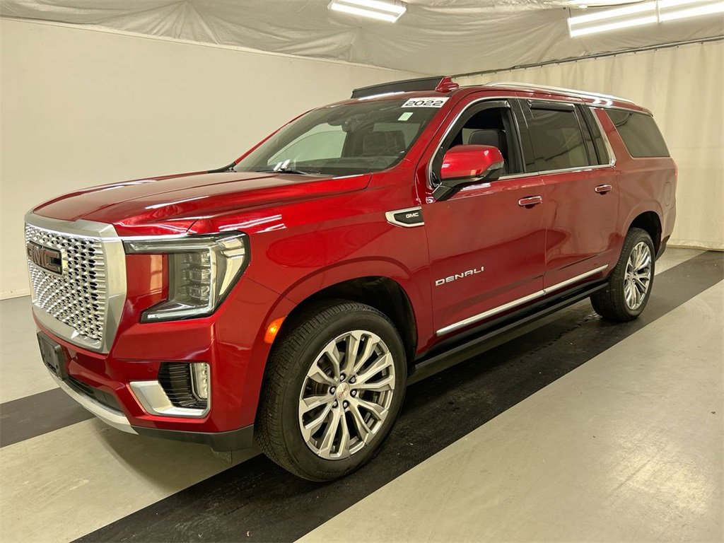 Used 2022 GMC Yukon XL Denali w/ Denali Ultimate Package image 5