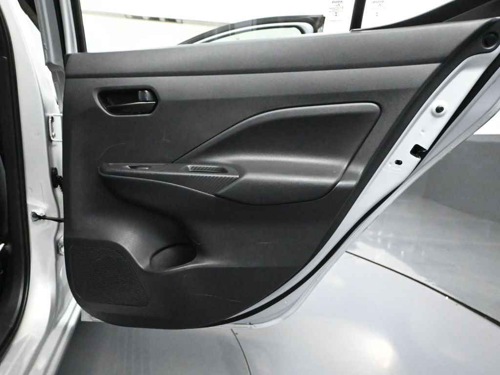 Used 2024 Nissan Versa S w/ S Plus Package image 40