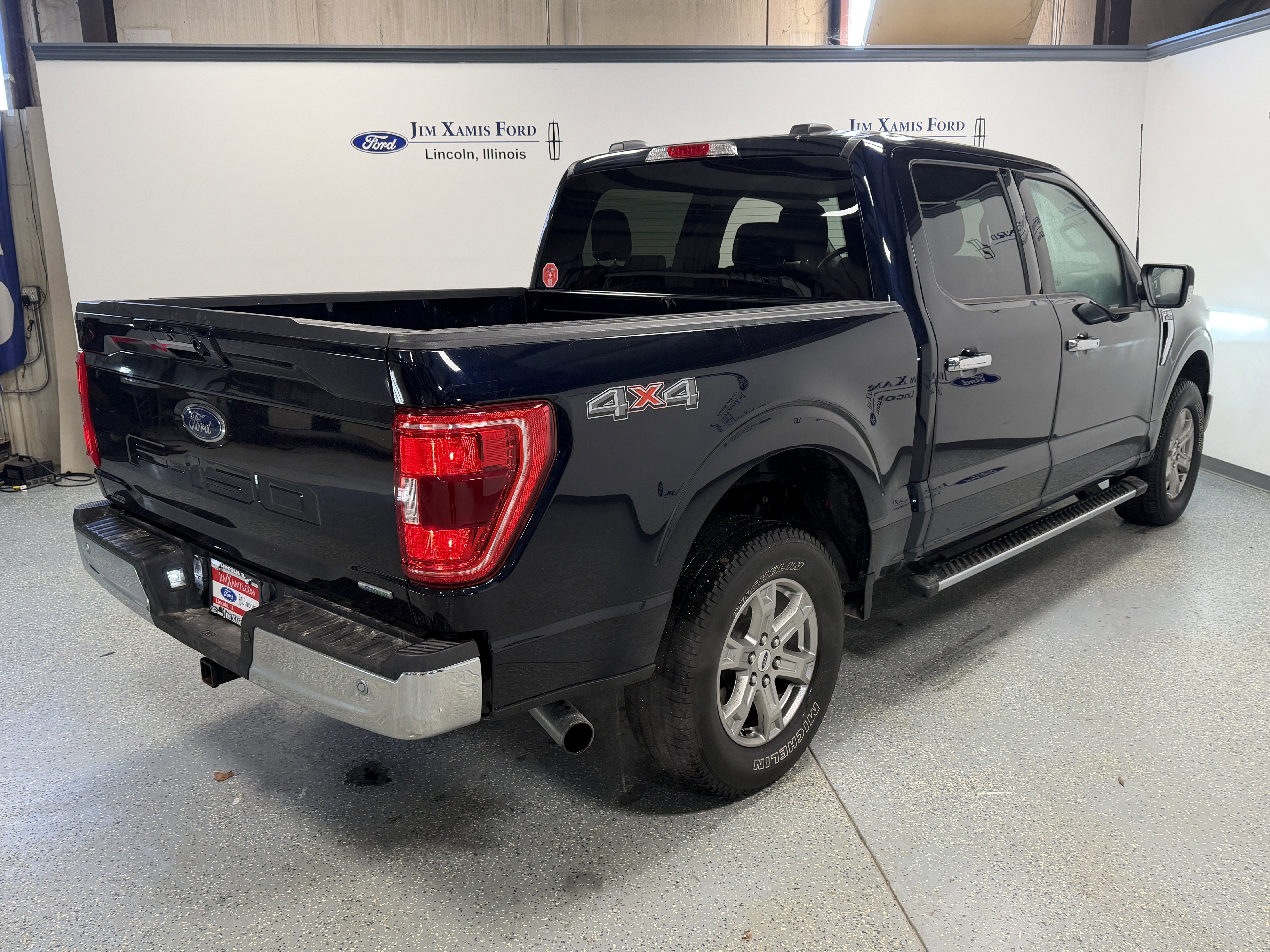 Used 2021 Ford F150 XLT w/ Equipment Group 302A High image 6