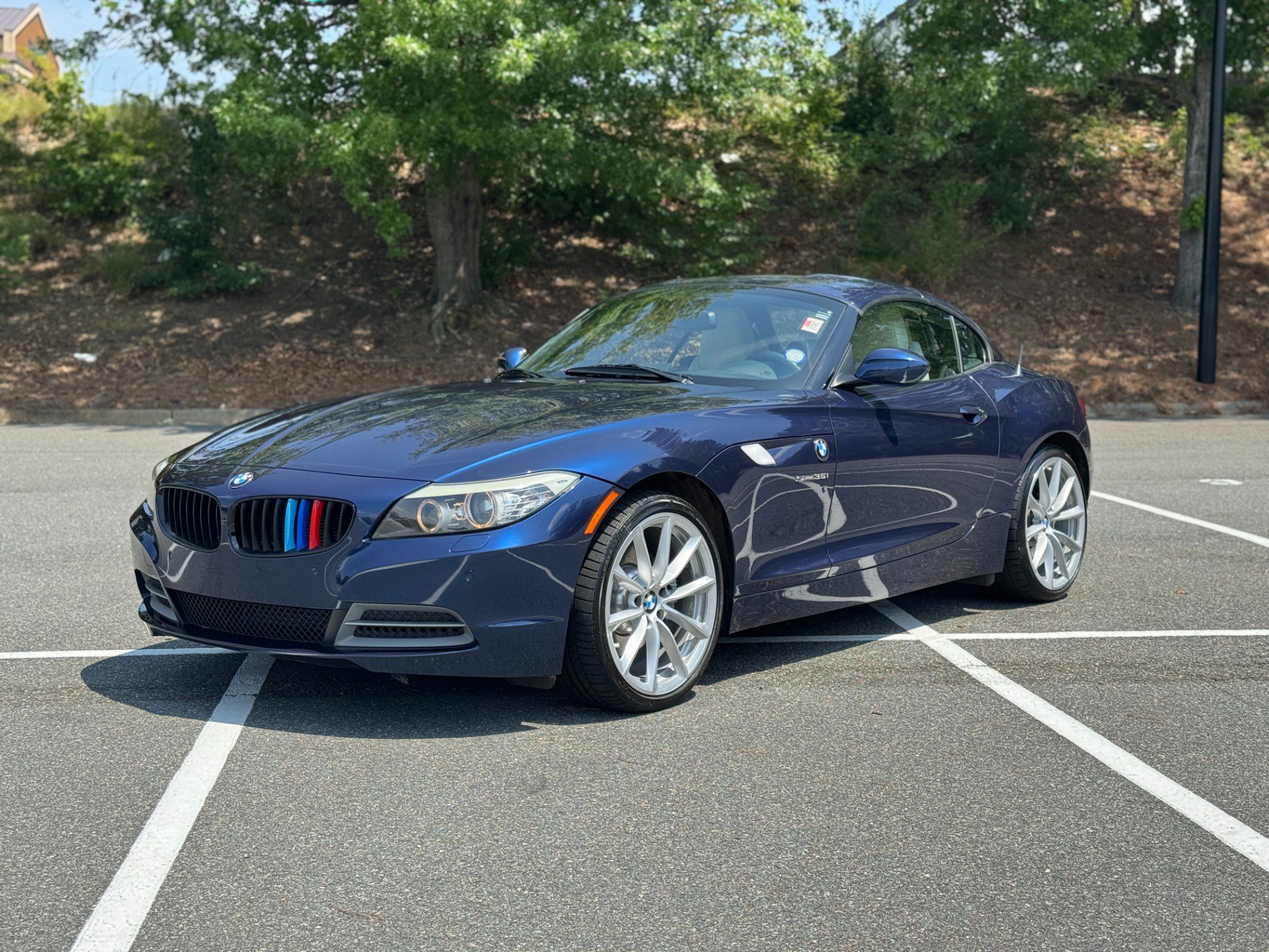 Used 2011 BMW Z4 sDrive35i RWD image 4