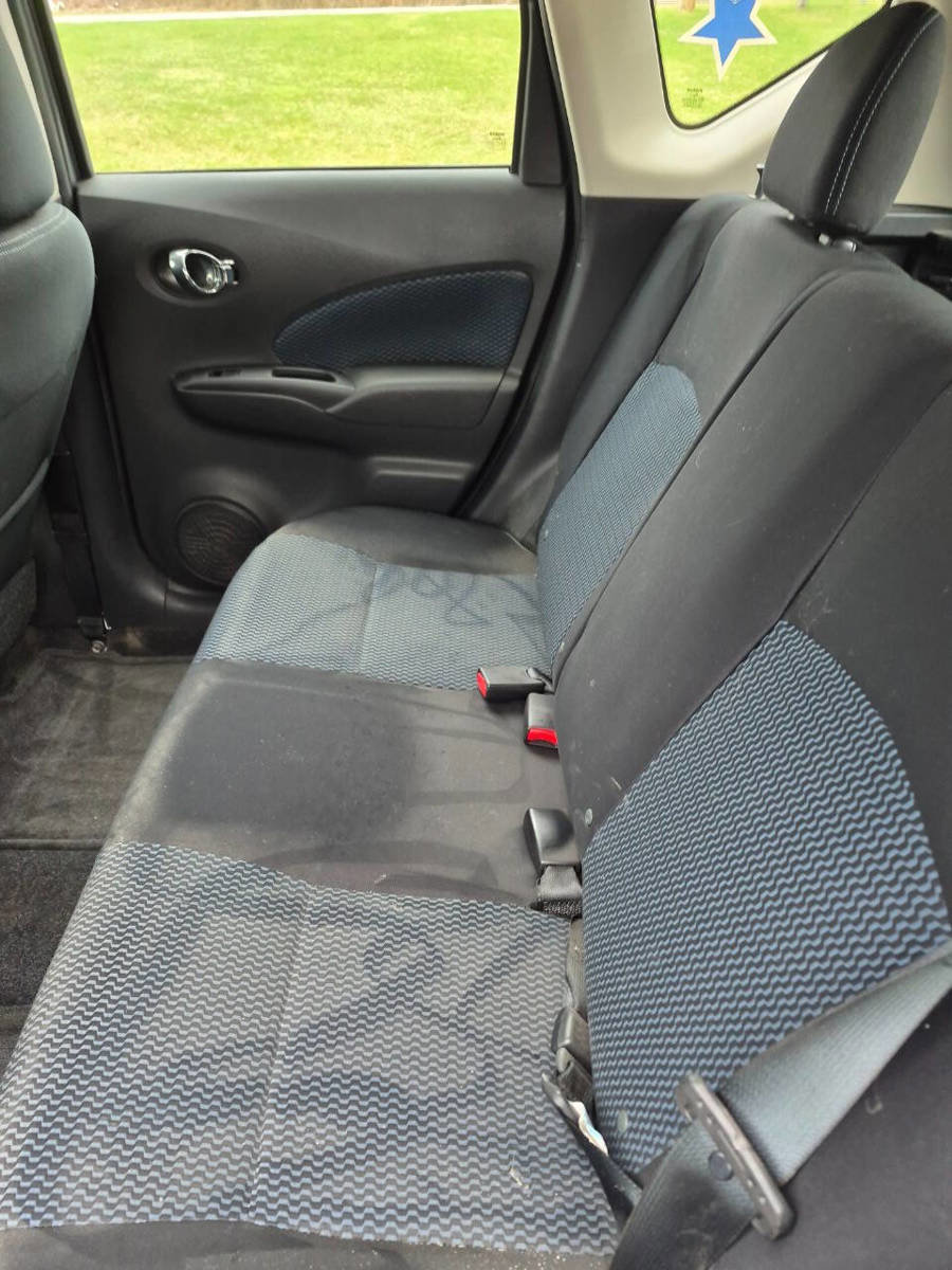 Used 2015 Nissan Versa Note SV FWD image 6