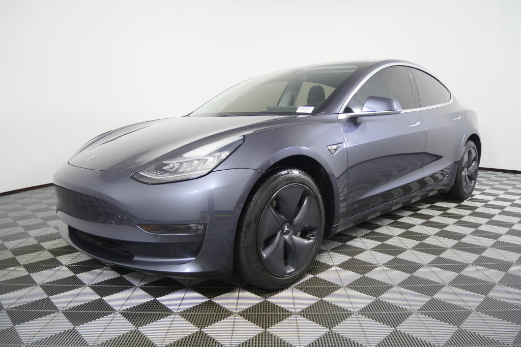 Used 2018 Tesla Model 3 Long Range RWD image 8