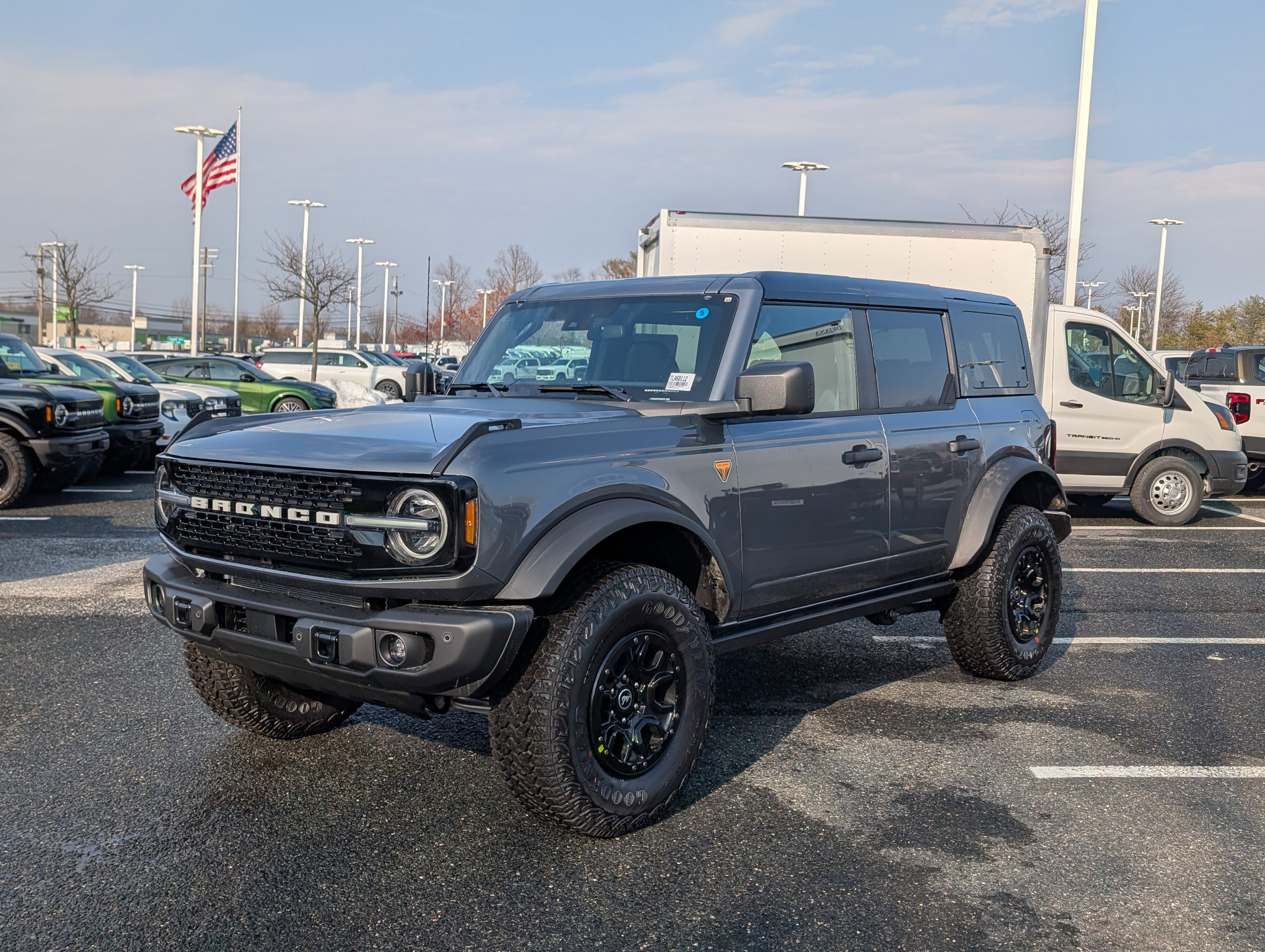 New 2026 Ford Bronco Badlands image 4