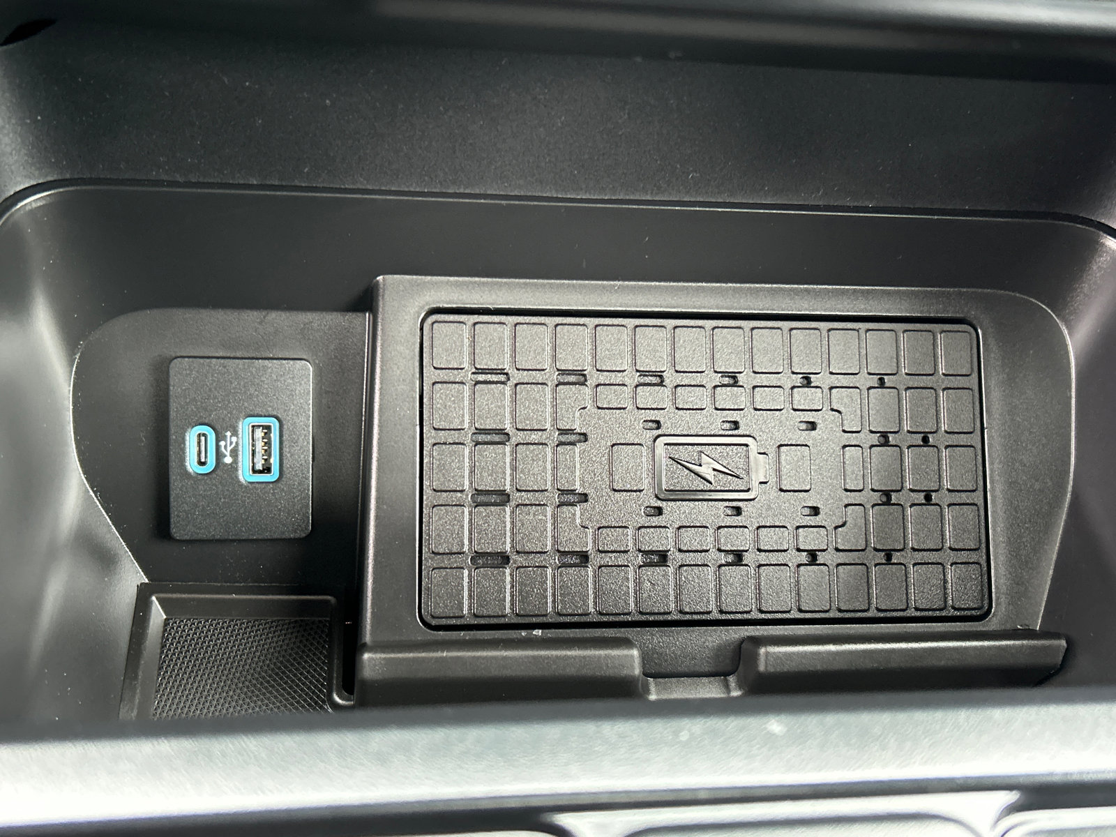 Used 2024 Ford F150 XLT w/ Equipment Group 303A High image 20