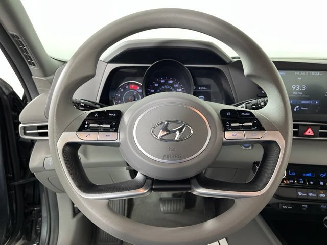 Used 2023 Hyundai Elantra SEL FWD image 22