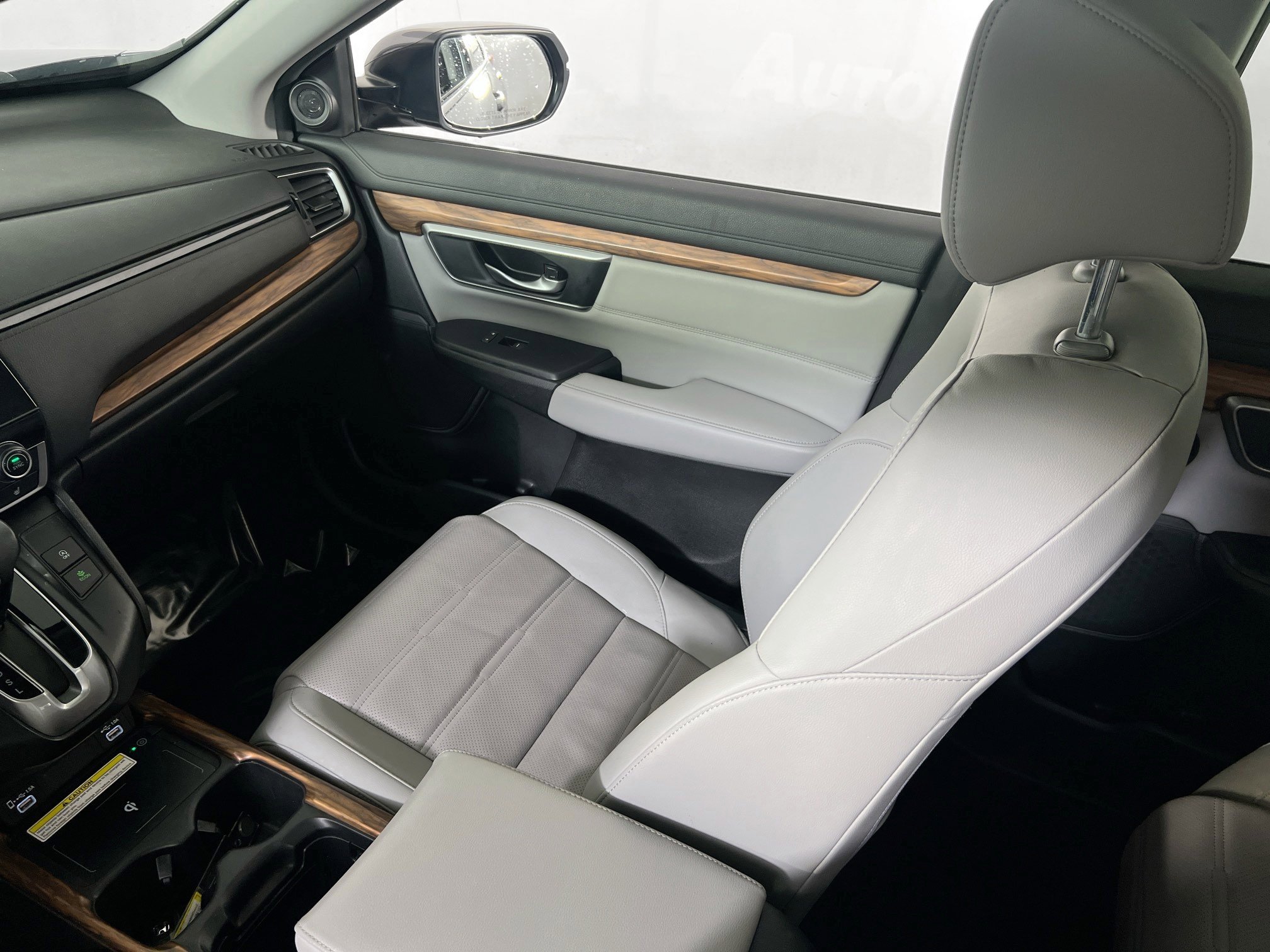 Used 2022 Honda CR-V Touring image 24