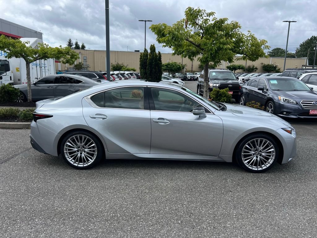 Used 2023 Lexus IS 300 w/ Premium Package RWD image 5