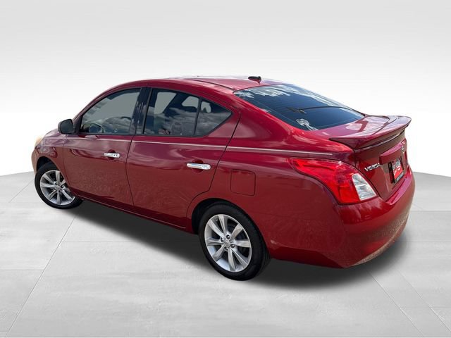 Used 2014 Nissan Versa w/ Tech Package FWD image 5