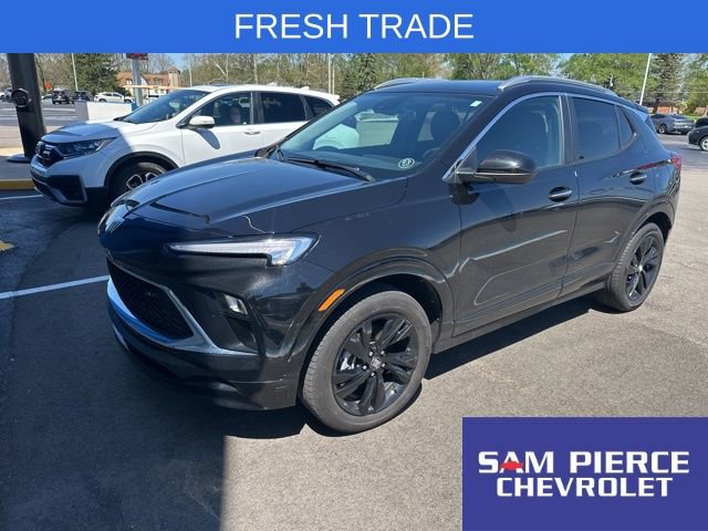 Certified 2024 Buick Encore GX Sport Touring w/ Comfort Package AWD/4WD image 1