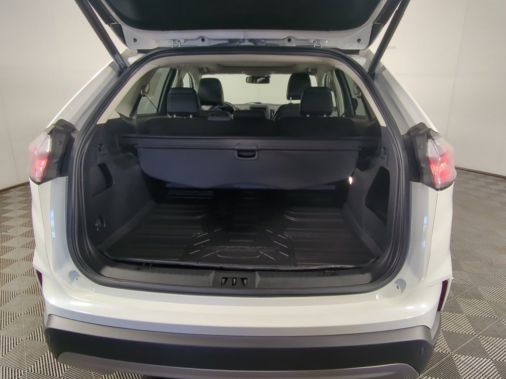 Used 2022 Ford Edge SEL w/ Convenience Package image 7