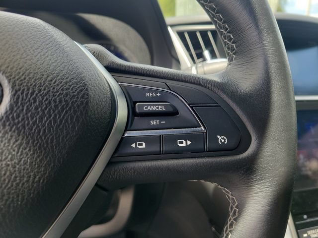 Used 2019 INFINITI Q60 3.0t Luxe RWD image 21