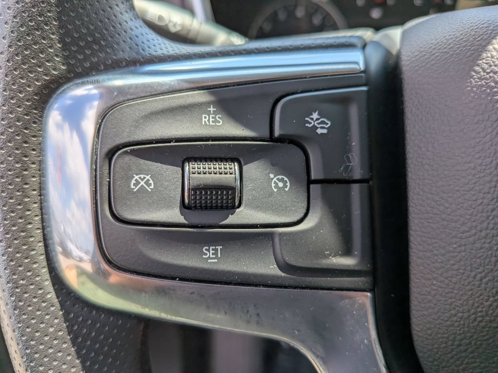 Used 2025 Chevrolet Blazer LT FWD image 20