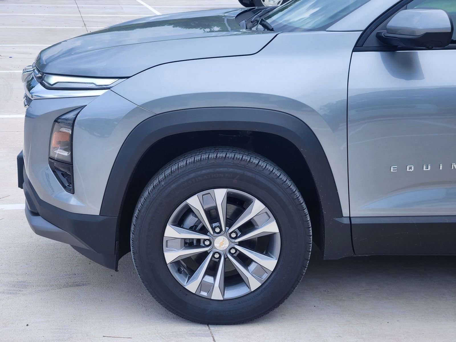 New 2026 Chevrolet Equinox LT w/ Safety and Technology Package FWD image 10