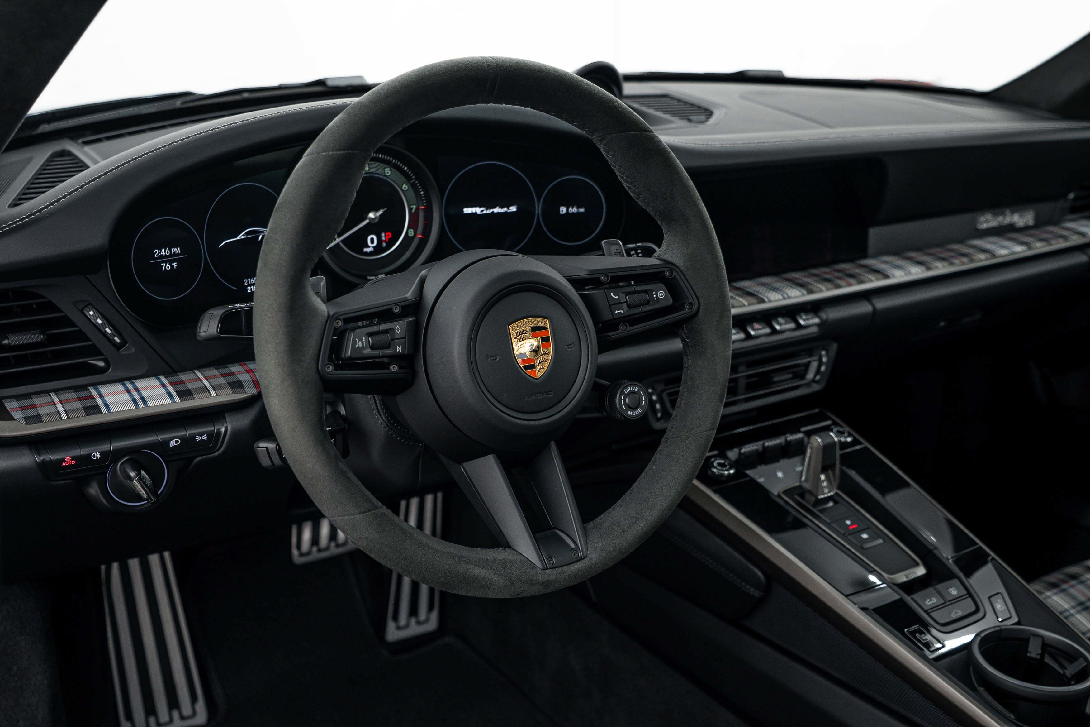 Certified 2025 Porsche 911 Turbo S AWD/4WD image 13