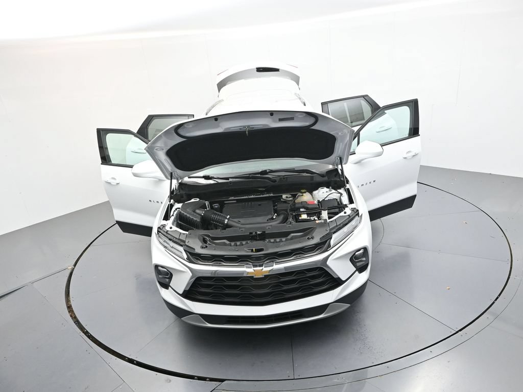 Used 2023 Chevrolet Blazer LT w/ Convenience Package FWD image 32