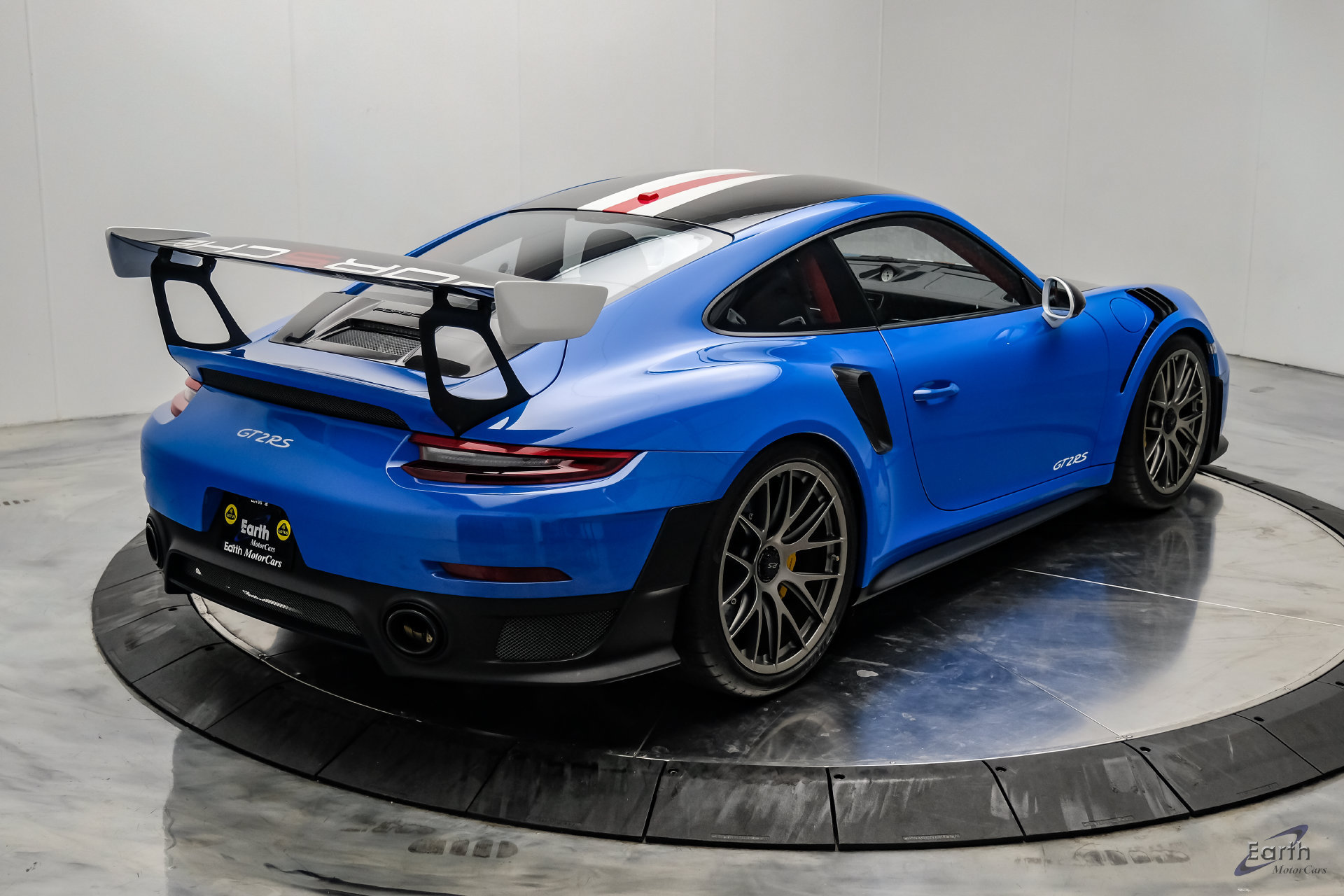 Used 2019 Porsche 911 GT2 RS RWD image 22