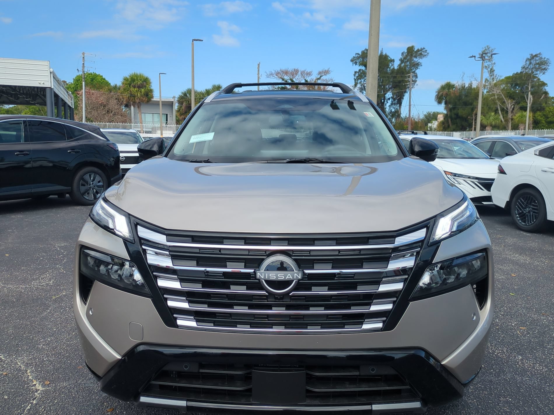 New 2026 Nissan Rogue Platinum w/ Platinum Premium Package AWD/4WD image 9