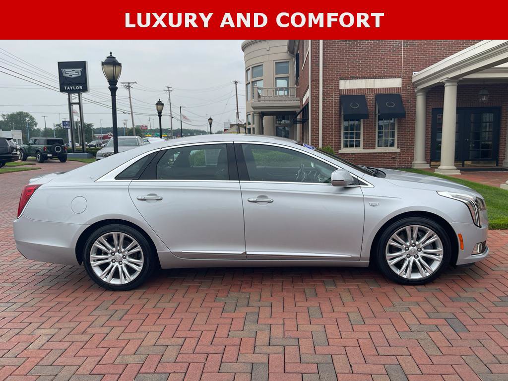 Used 2018 Cadillac XTS Luxury AWD/4WD image 7