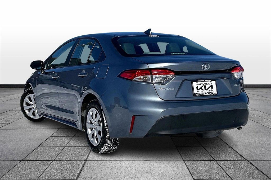 Used 2024 Toyota Corolla LE image 12