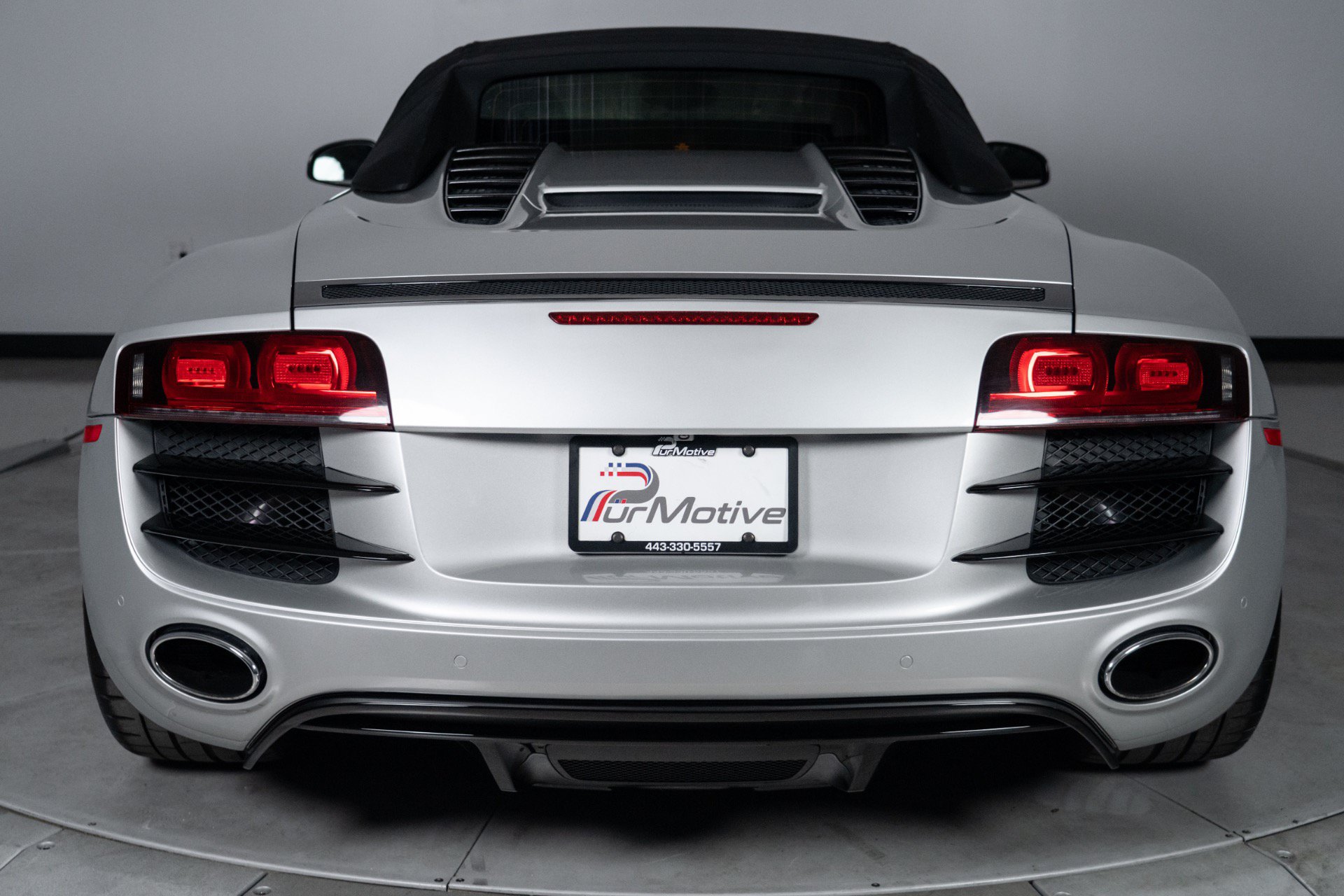 Used 2012 Audi R8 V10 AWD/4WD image 24