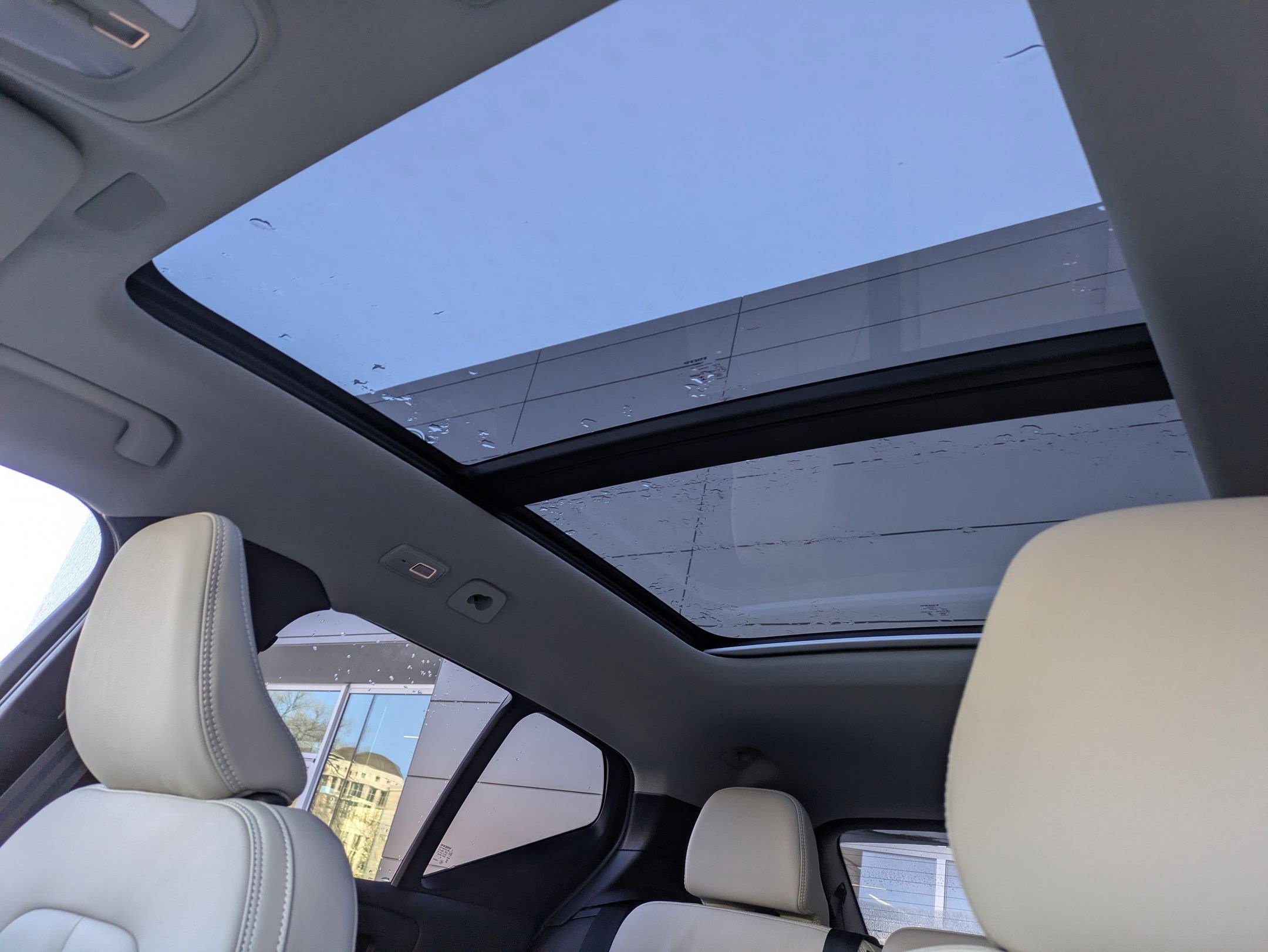 New 2026 Volvo XC40 B5 Plus w/ Climate Package image 14