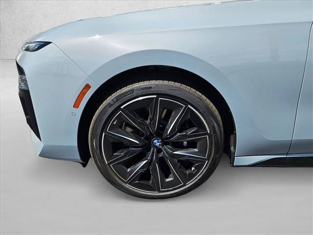 New 2026 BMW 760i xDrive w/ Executive Package AWD/4WD image 17