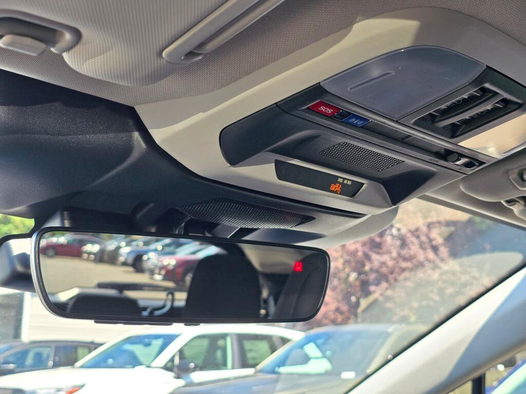 Certified 2025 Subaru Crosstrek 2.5i Premium AWD/4WD image 28