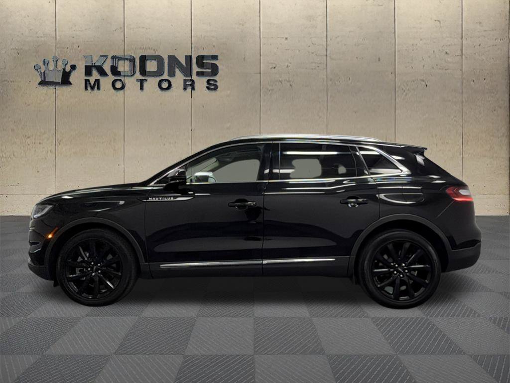 Certified 2023 Lincoln Nautilus Reserve w/ Monochromatic Package AWD/4WD image 4