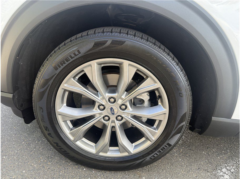 Used 2021 Ford Explorer Limited AWD/4WD image 16
