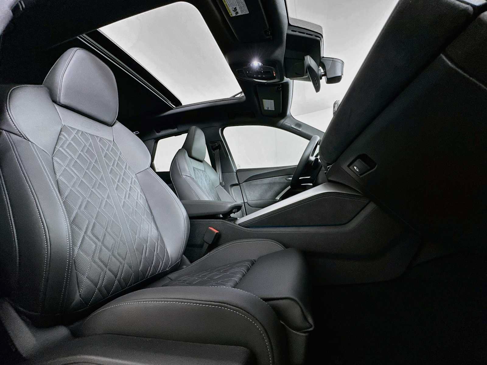 New 2026 Audi SQ5 Premium Plus AWD/4WD image 26