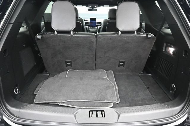 Used 2024 Ford Explorer ST w/ Technology Package AWD/4WD image 10