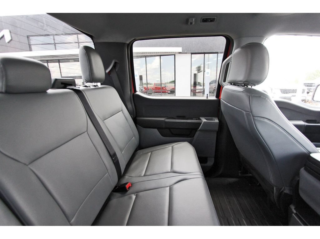 Used 2024 Ford F150 XL w/ Equipment Group 103A High RWD image 13