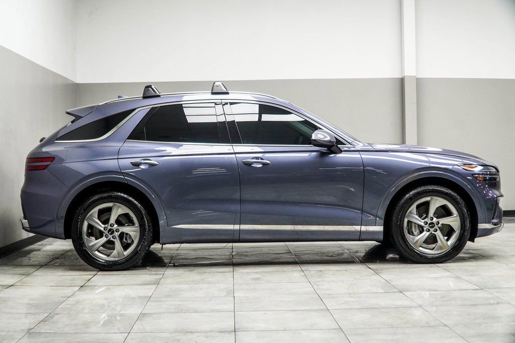 Used 2026 Genesis GV70 2.5T Select image 7