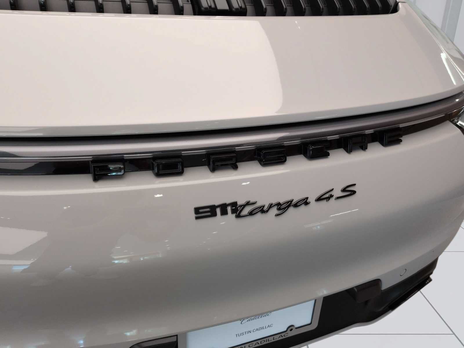 Used 2023 Porsche 911 Targa 4S AWD/4WD image 8