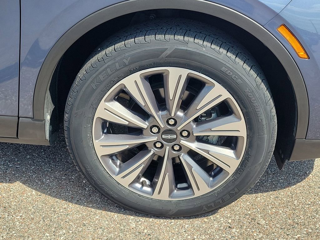 Used 2022 Lincoln Corsair Reserve FWD image 6